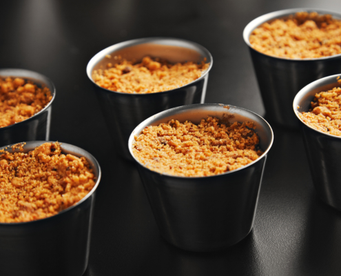 apple crumble dessert in small steel pans
